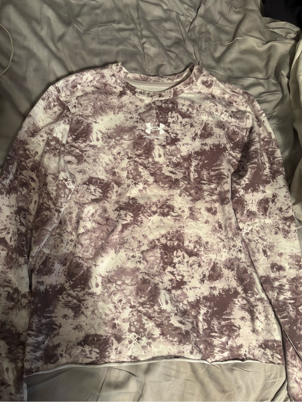 Under Armour Men’s Mauve and White Tie-Dye Crewneck